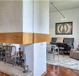 3 bedroom villa with pool and tennis court near Florence, sleeps 6